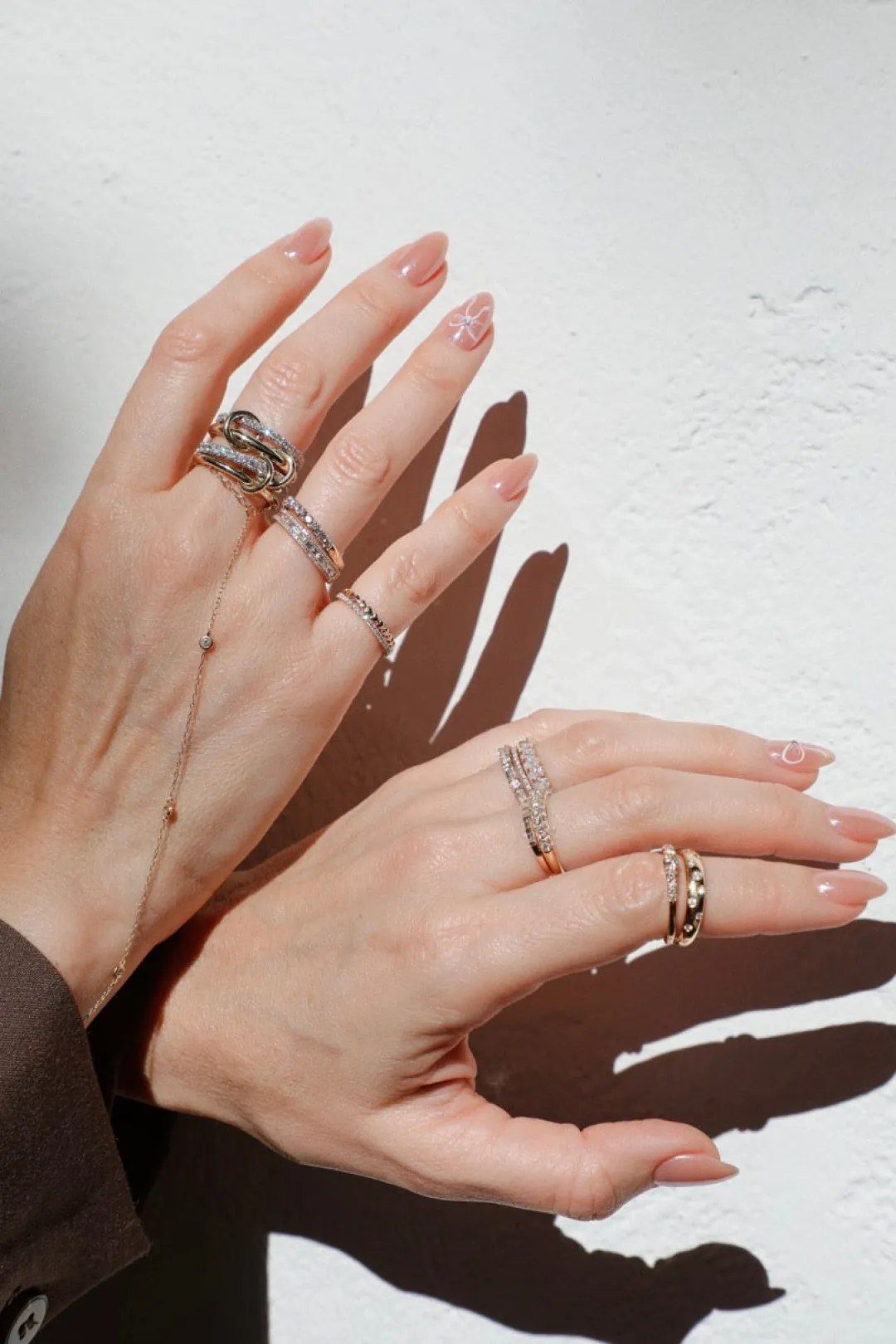 diamond_hand_bracelet_10.webp Mama Bijoux Diamond Hand Bracelet Online