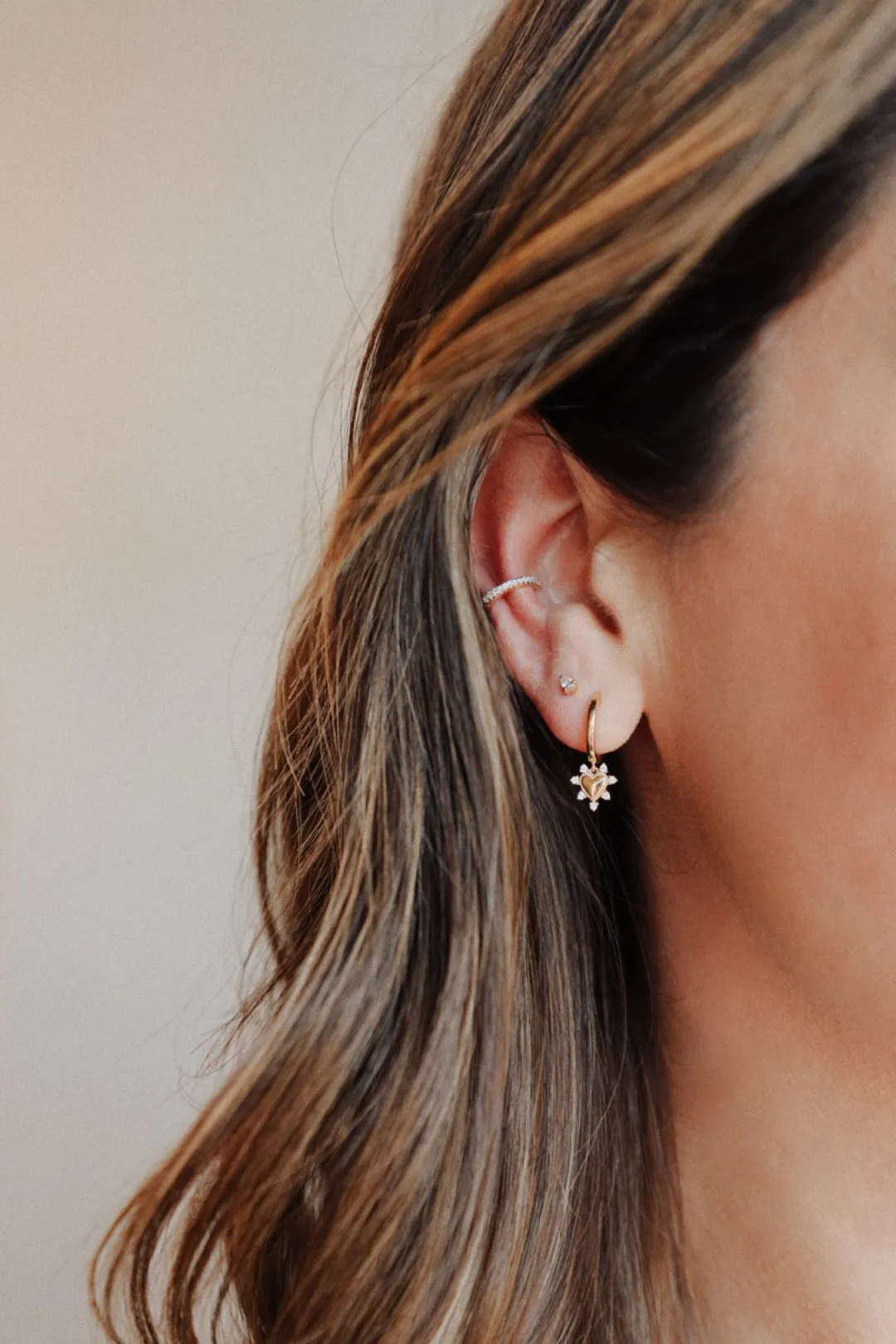 diamond_pav_ear_cuff_2.webp Mama Bijoux Diamond Pavé Ear Cuff Sale