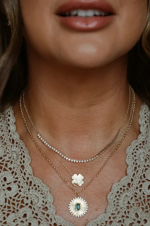 Mama Bijoux Fluted Flower Necklace Sale