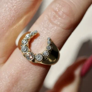 Mama Bijoux Heirloom Bezeled Diamond Horseshoe Ring Online