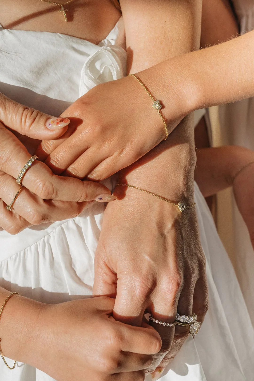 k_gold_diamond_heart_brac_1-1.webp Mama Bijoux 14k Gold Diamond Heart Bracelet (Baby/Child Size) Hot