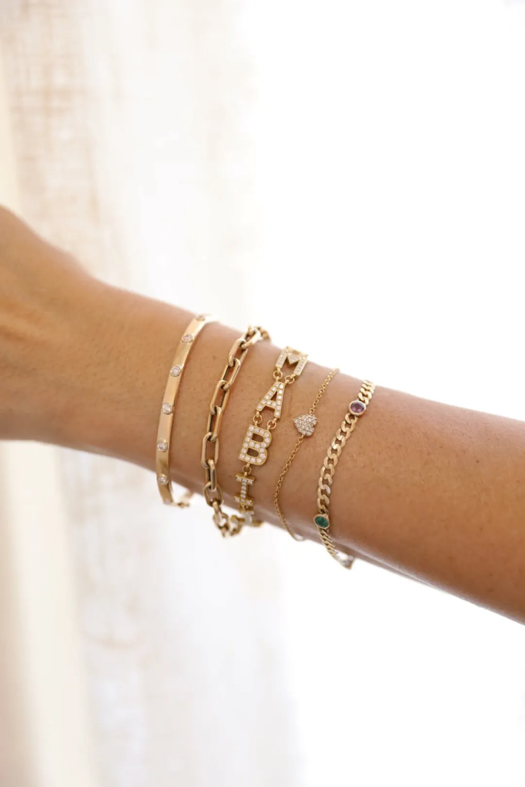 k_gold_diamond_heart_brac_8.webp Mama Bijoux 14k Gold Diamond Heart Bracelet (Mama/Adult Size) Outlet