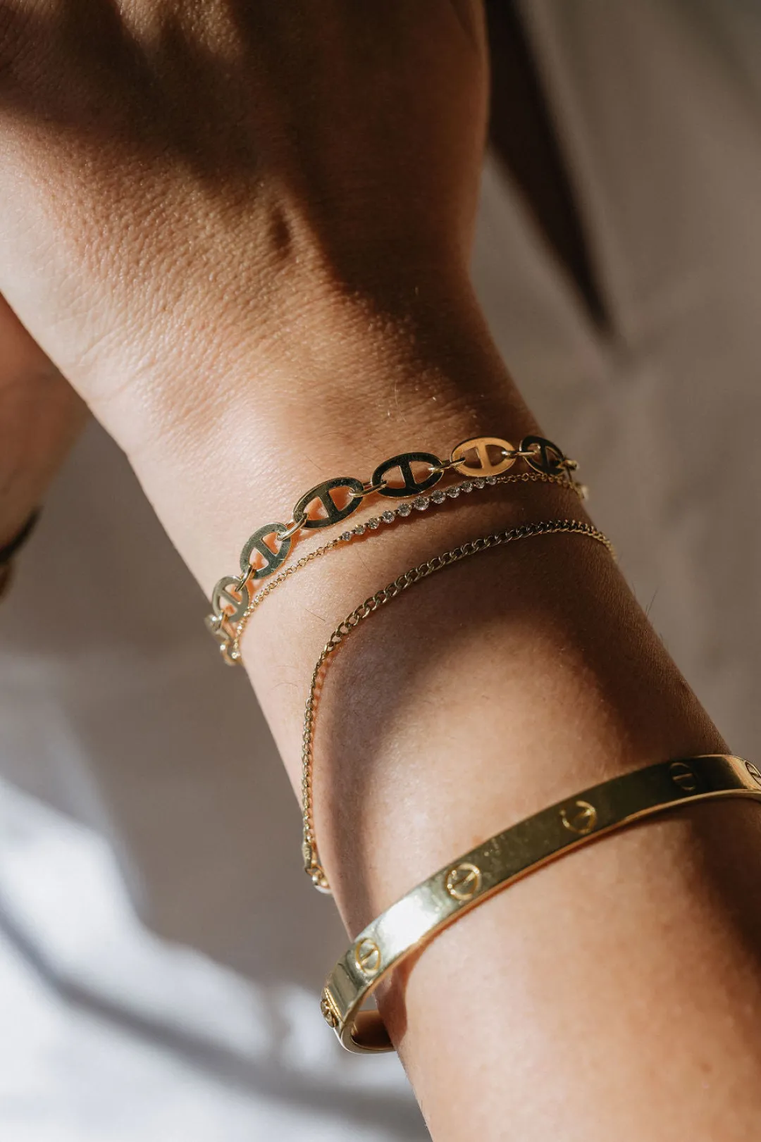 la_princesse_diamond_bar__1.webp Mama Bijoux La Princesse Diamond Bar Bracelet Hot