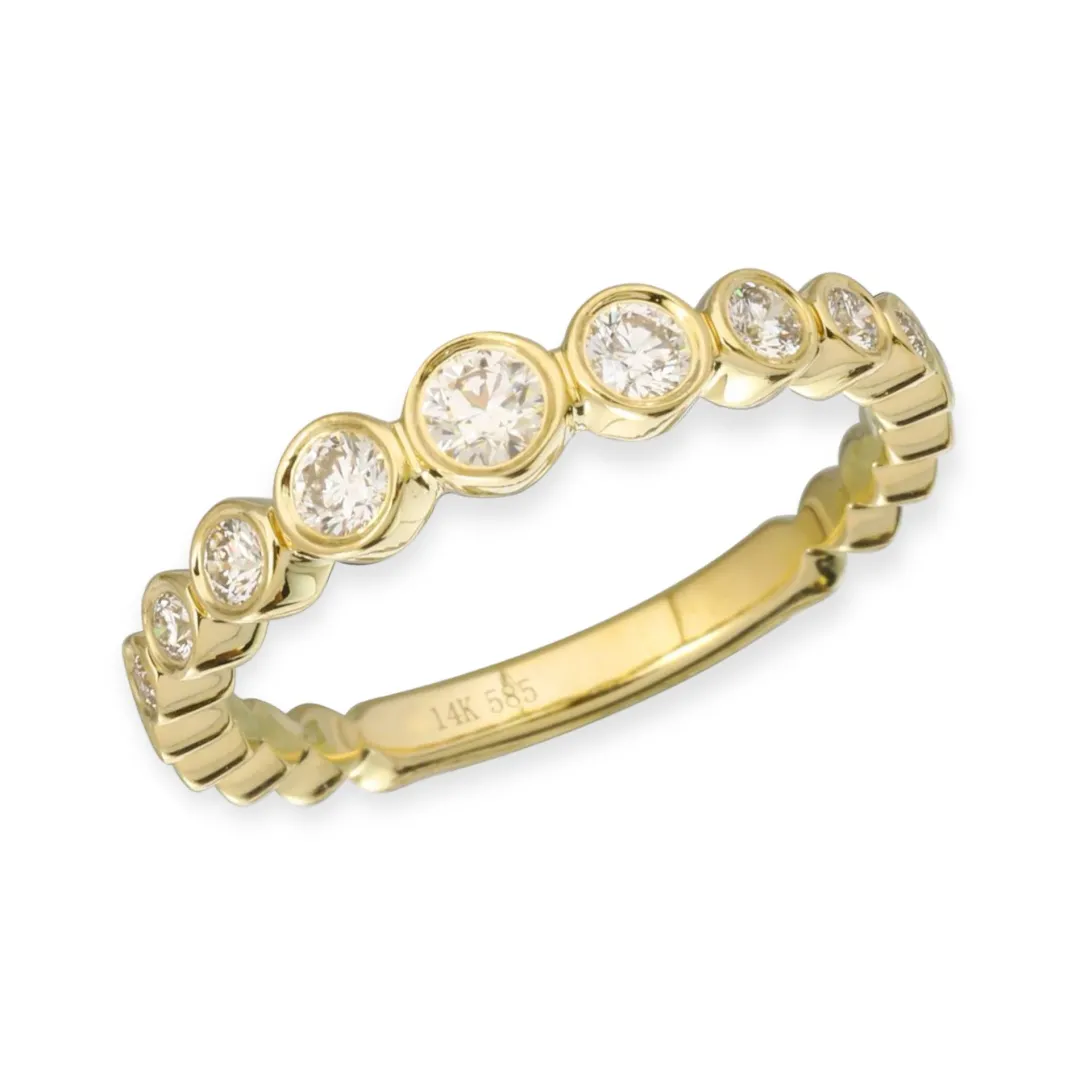 la_princesse_graduated_be_0.webp Mama Bijoux La Princesse Graduated Bezel Set 14k Gold Diamond Ring Sale