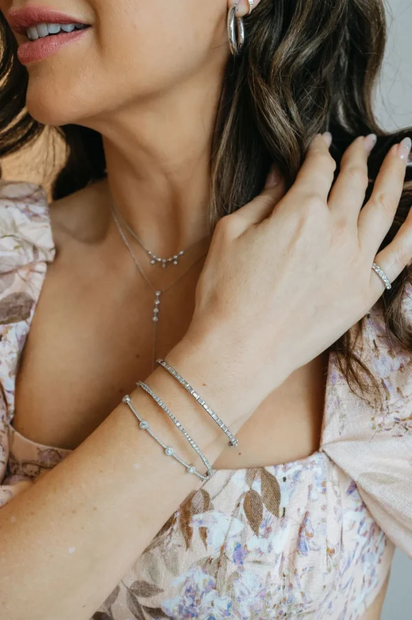 Mama Bijoux Le Circle of Love Halo Diamond Tennis Bracelet Sale