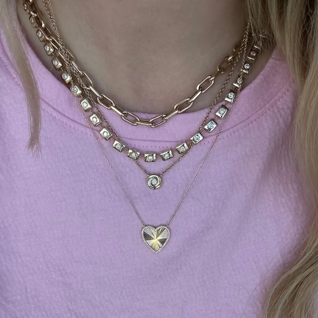 pillowy_rose_setting_diam_1.webp Mama Bijoux Pillowy Rose Setting Diamond Necklace Sale